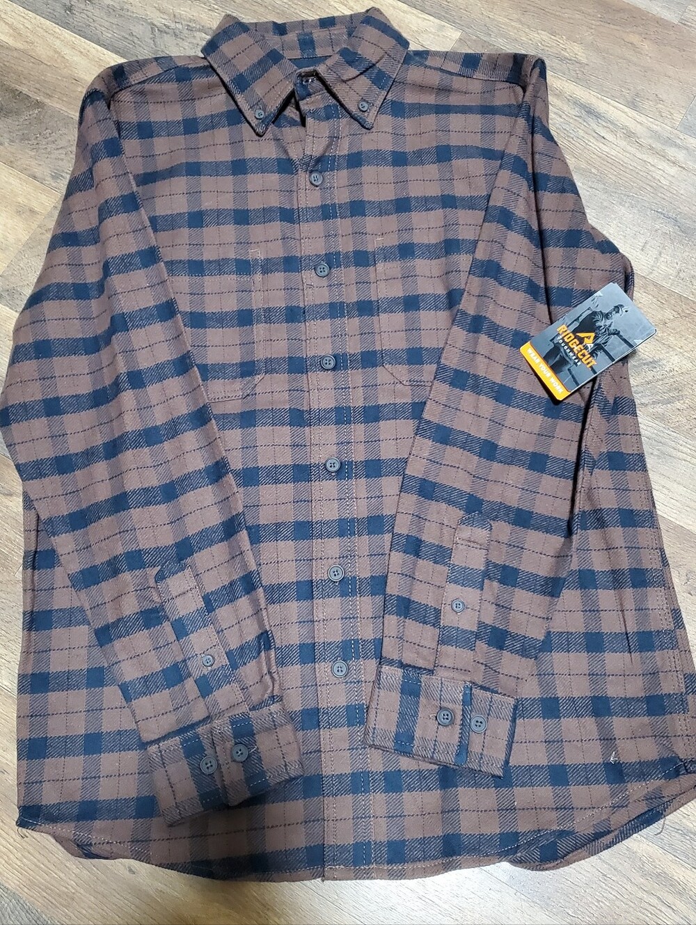 Ridgecut Men's Plaid Button-Down Shirt in Brown & Navy